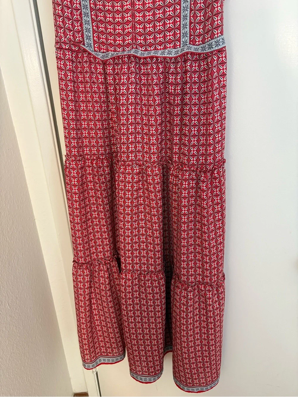 N/A sleeveless red